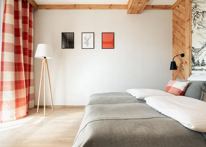 Apartament Cirrus 1 *